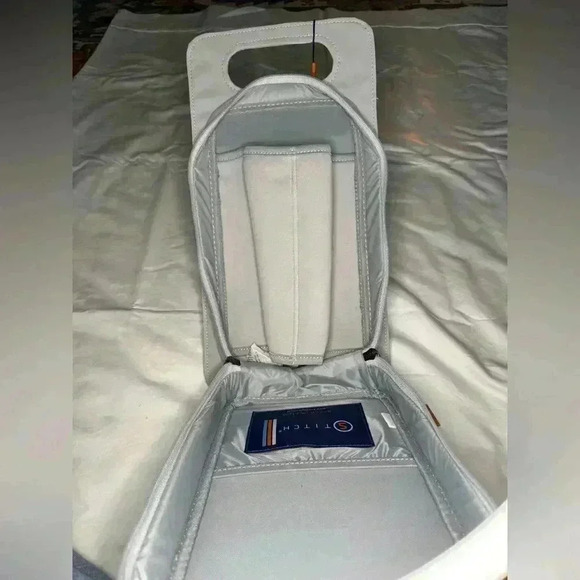 Stitch wine tote! - Picture 9 of 9